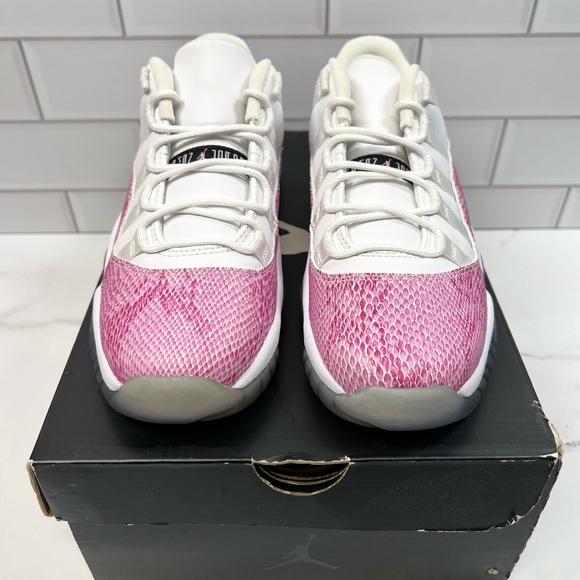 Nike Retro Air Jordan 11s 11 Low Pink Snakeskin - Picture 2 of 6